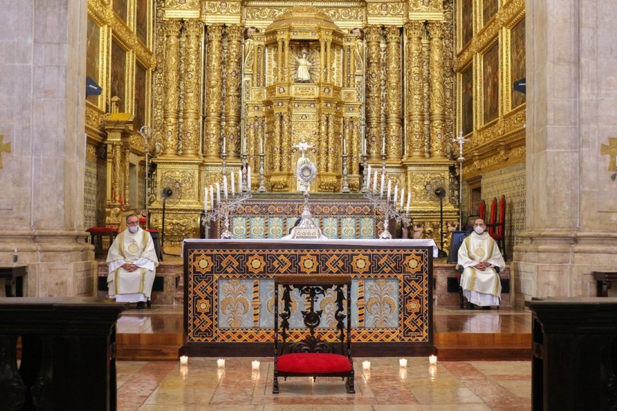[Arquidiocese de Salvador tem diversas celebrações em homenagem a Jesus nesta sexta e sábado ]